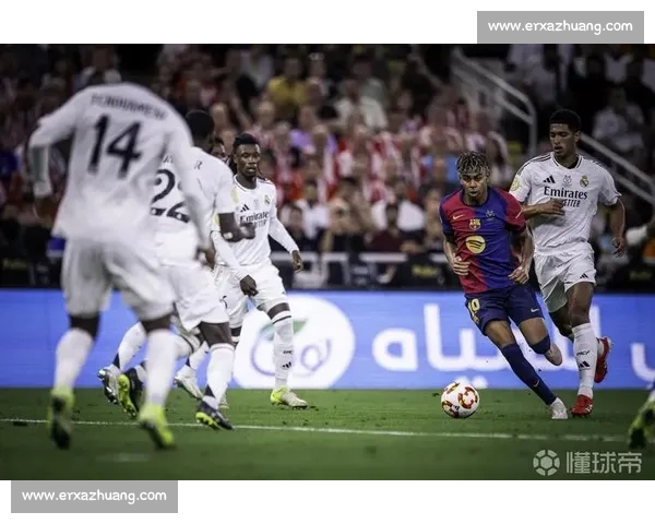 西甲联赛最新比分揭晓 巴萨皇马迎来关键对决 引发球迷热议